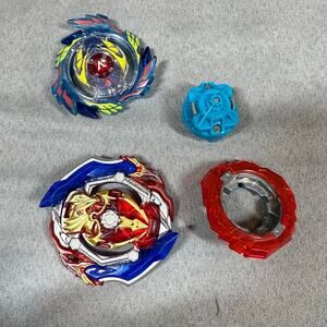 Bey Blades Beyblade Lot Tops Metal Ring Bottom 4 Pieces Total